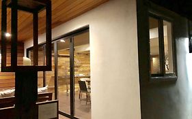 Inn At Moonlight Beach